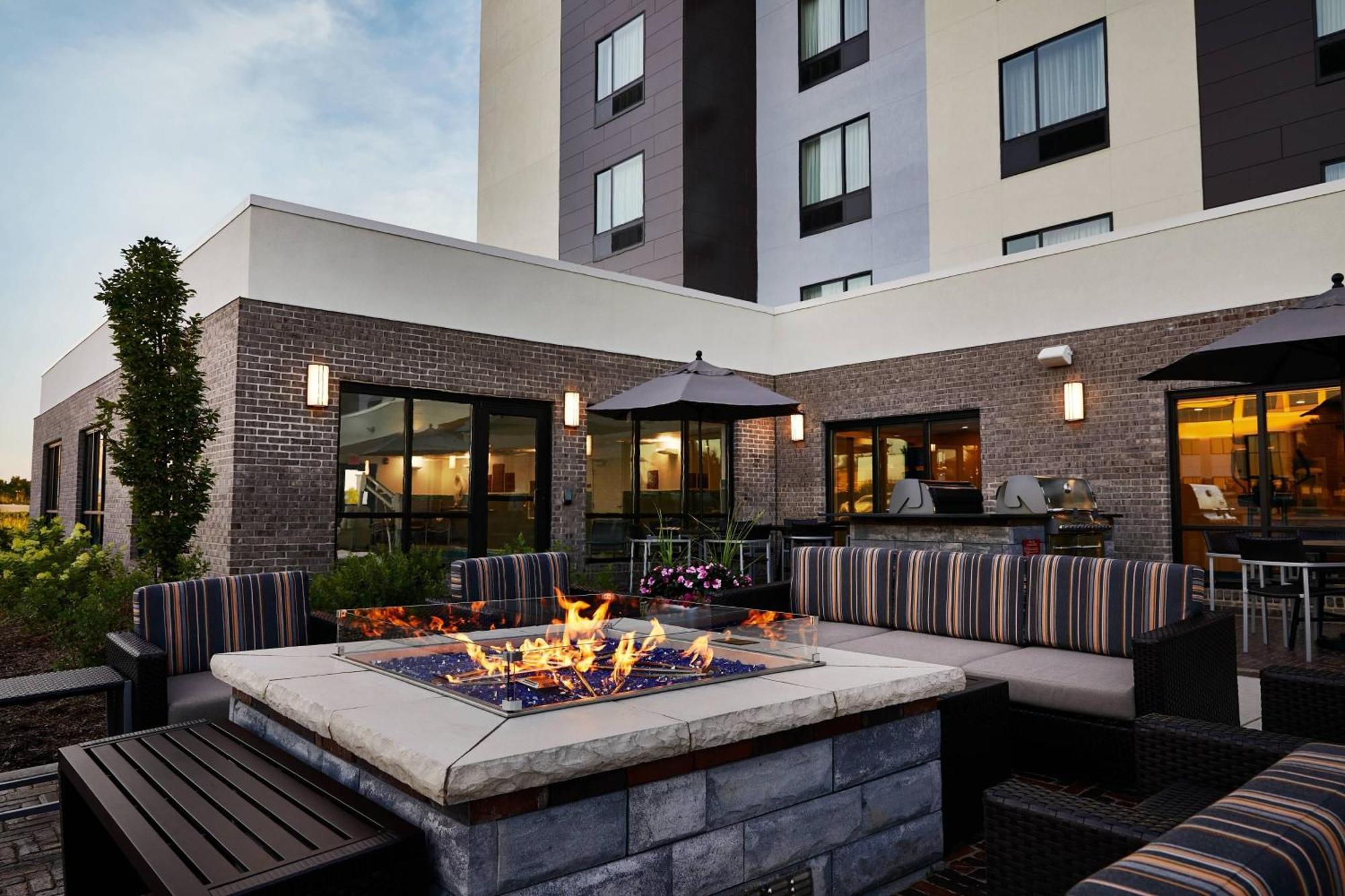 Towneplace Suites By Marriott St. Louis O'Fallon Zewnętrze zdjęcie